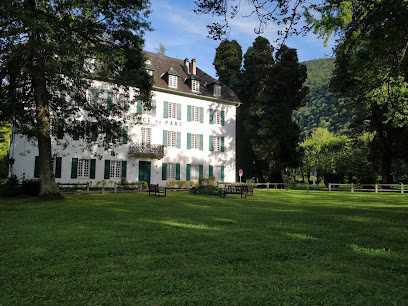 Thermes Christau, Institut De Beauté à Lurbe-Saint-Christau