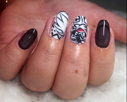 GOLDEN NAILS, Institut de Beauté à Saint-Avold