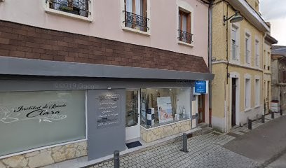 Institut Cllara, Institut de Beauté à Saint-Jean-de-Bournay