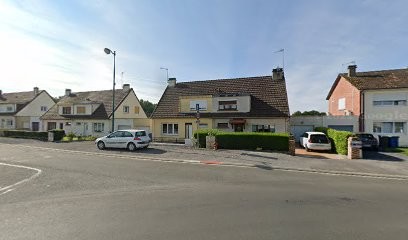 Poulin Emeline, Institut de Beauté à Boué