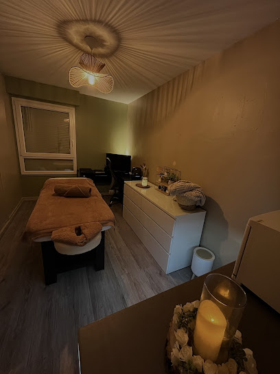 Aux Petits Soins, Institut De Beauté à Ambérieu-en-Bugey