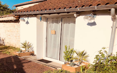 Mam'zelle M, Institut De Beauté à Clessé