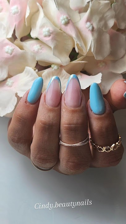 Cindy.beautynails Ongles,cils,cheveux, Institut de Beauté à Feins