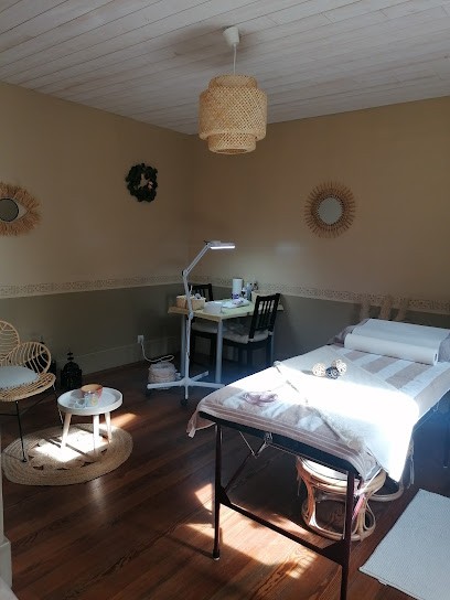 La Clef Du Bien-être, Institut de Beauté à Champdôtre