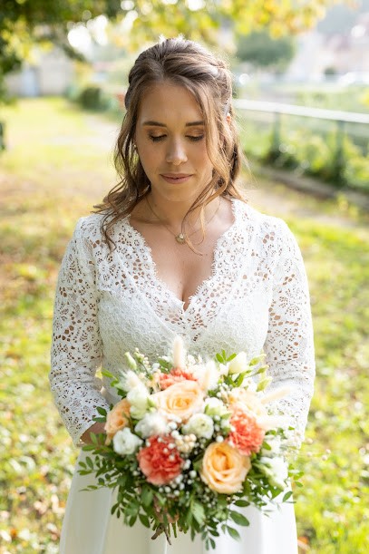 Justine Makeup Mode, Esthéticienne à L'Isle-sur-le-Doubs