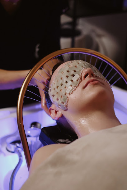 Head Spa By Laura, Institut De Beauté à la Motte-Servolex