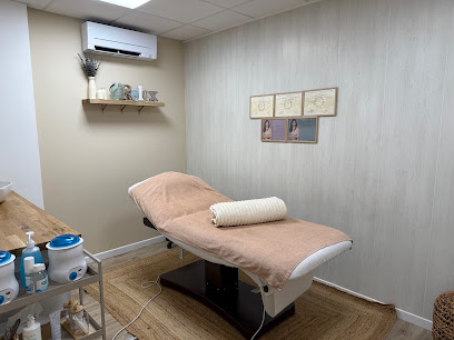 Aux Doigts D'ophé Institut De Beauté à Dax