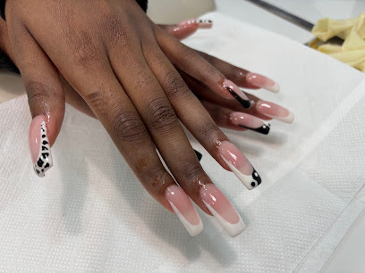 Belleville Ongles Lyly, Institut De Beauté à Paris 20