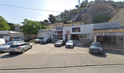 Centre De Beaute Naya, Institut de Beauté à Roquevaire