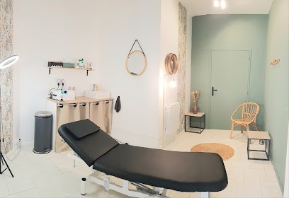 Mh Institut, Institut de Beauté à Scaër