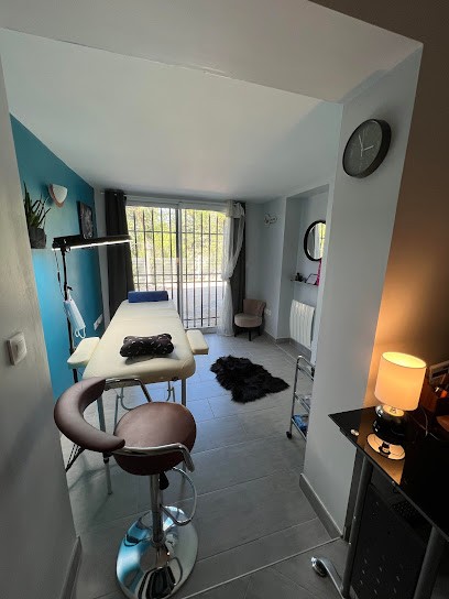 Étoile De Beauté By CM, Institut de Beauté à Fuveau