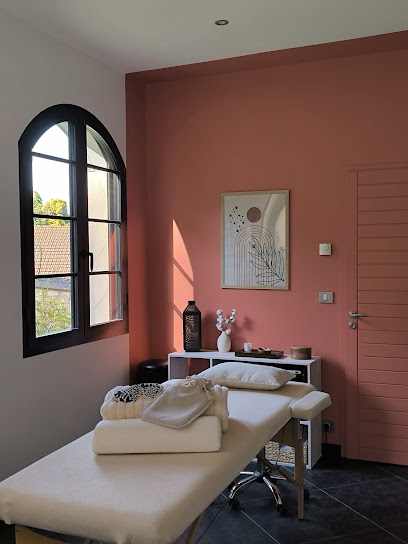 Les Soins D'emma, Institut De Beauté à Médan