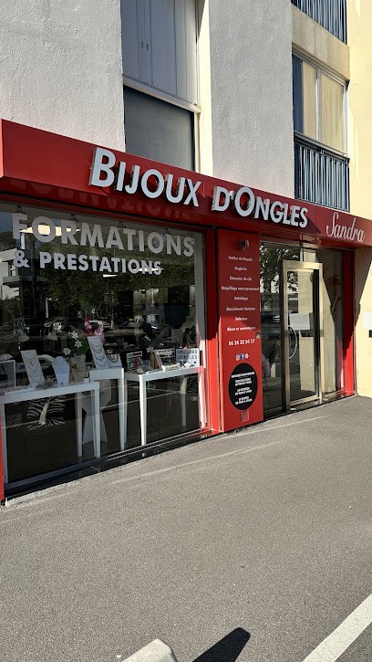 Bijoux D'ongles Sandra, Institut de Beauté au Lavandou