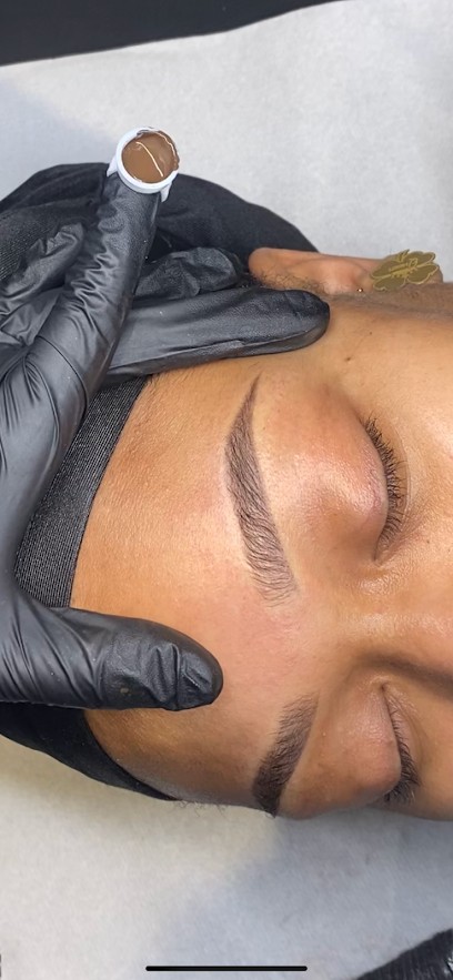 Yass Brow, Institut de Beauté à Cesson