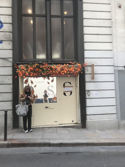 Seasonly - Skin Studio Lune, Institut de Beauté à Paris 02