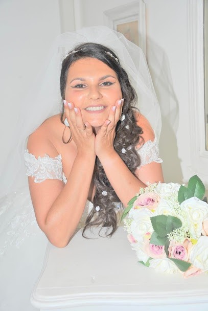 Cosmetiques By M, Institut de Beauté à Châteauneuf-les-Martigues