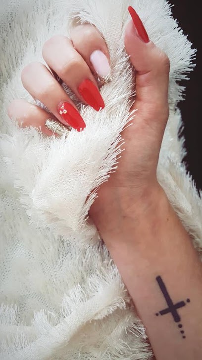 GINEVRA NAILS, Institut de Beauté à Montbéliard