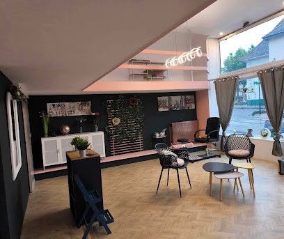 Au Temple Du Glam', Institut de Beauté aux Abrets en Dauphiné