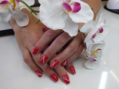 Lizzy Nails Et Dermographie Fayence - Tourrettes, Institut de Beauté à Tourrettes