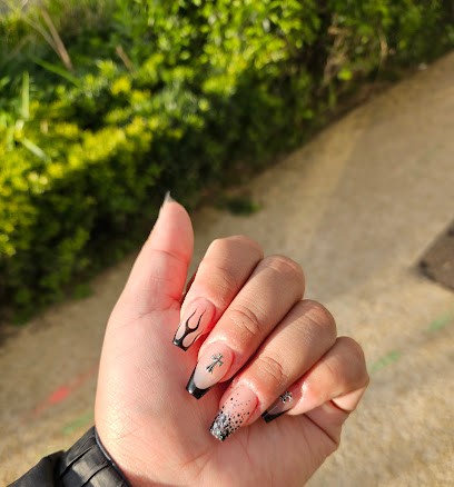 ORSAY NAILS, Institut de Beauté à Orsay