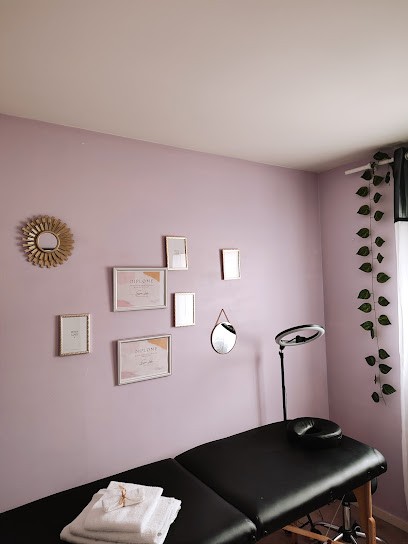 Les Instituts De Leila, Institut de Beauté à Roissy-en-Brie