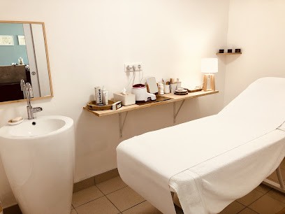 L'éveil Des Sens, Institut de Beauté à Jaulnay