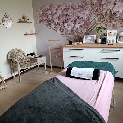 Anne Esthéticienne (Courcelles-Chaussy), Institut de Beauté à Servigny-lès-Raville