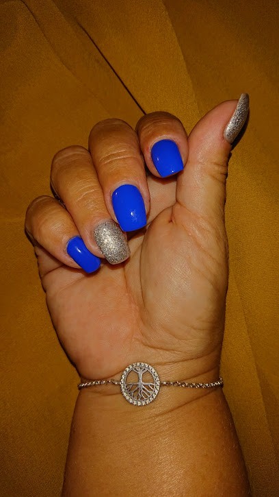 Les Mille Et Un Ongles, Institut de Beauté au Lavandou