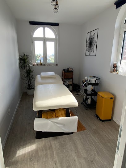 Evasion Dorée, Esthéticienne à Bois-Guillaume