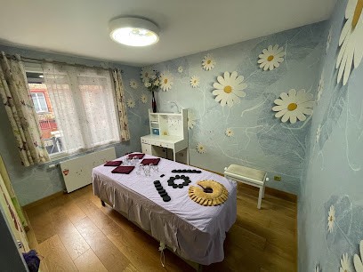 Massage Bien être Pour Femme, Institut de Beauté au Kremlin-Bicêtre