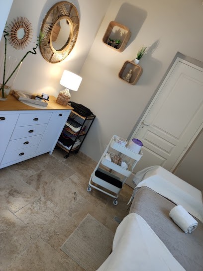 Le Cocon By Céline, Institut de Beauté à Grimaud