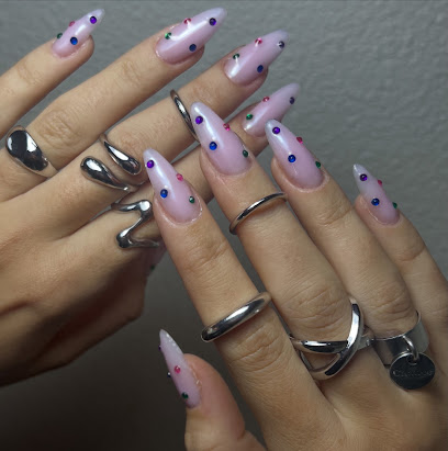 Nailsbynahia, Institut De Beauté à Pau