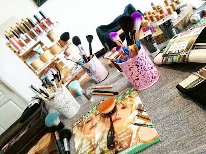 Une parenthèse chez soi, Esthéticienne à La Goutelle