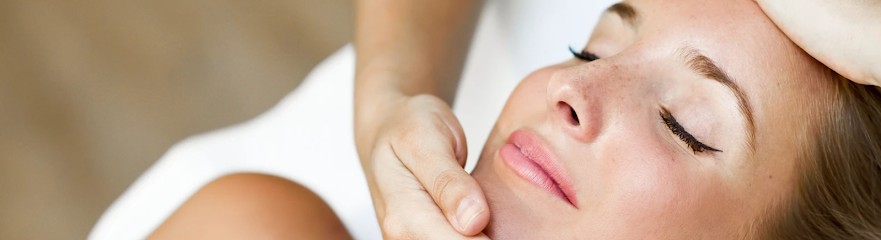 Nathalie I Votre Facialiste Cannes • Opio, Institut de Beauté à Opio