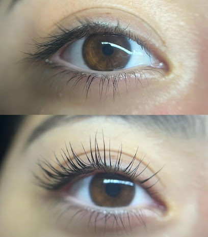 Joanna Dermo Extensions Rehaussement Cils Microblading Microshading Tricopigmentation Montpellier, Esthéticienne à Montpellier