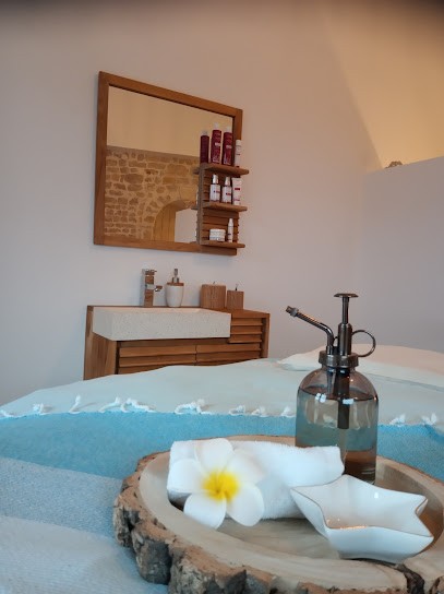 L'instant Céleste, Institut de Beauté à Longèves