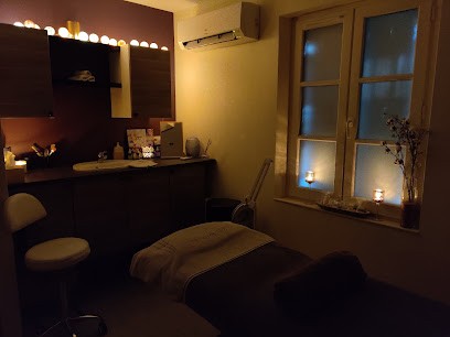 Institut Beaute Des Sens, Institut de Beauté à Manthelan