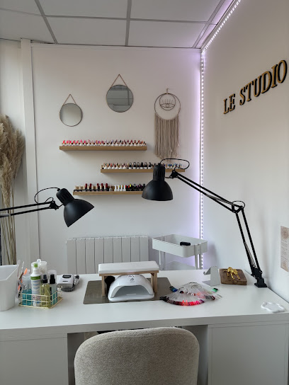 Le Studio D'm, Institut De Beauté à Isbergues