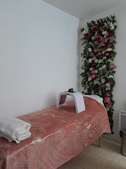 Ssisi _care, Esthéticienne à Ozoir-la-Ferrière