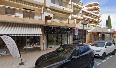 L'art Du Regard Centre De Beaute, Institut de Beauté au Lavandou