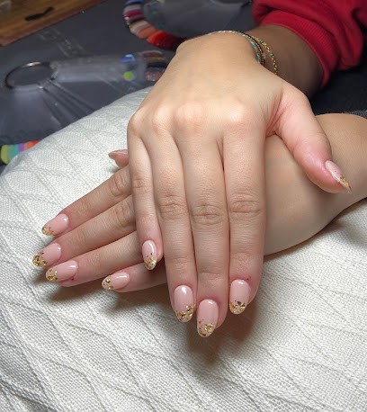 Beau’Thi Studio, Institut de Beauté à Pusignan