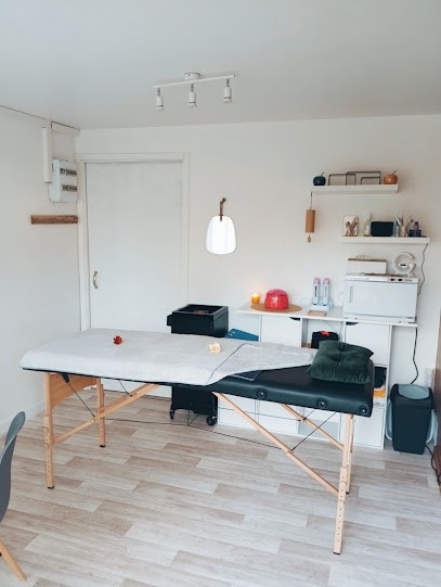 Les Bienfaits D'Adélia (esthéticienne), Institut de Beauté à Saint-Joachim