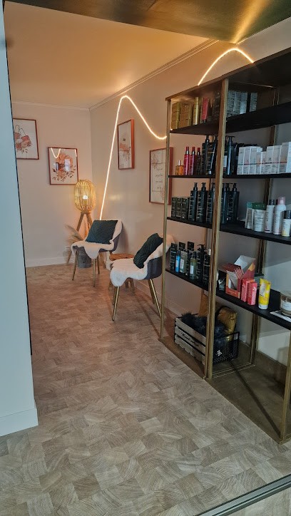 E.L.N - Esthetic.Lounge.Nails, Institut de Beauté à Pont-à-Mousson