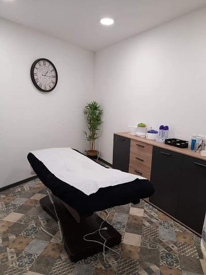 LITTLE BEAUTÉ, Institut de Beauté à Saint-Rémy-sur-Creuse