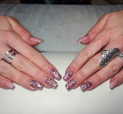 EL Beauty Ongles, Cils & Microblading, Institut de Beauté à Pignan