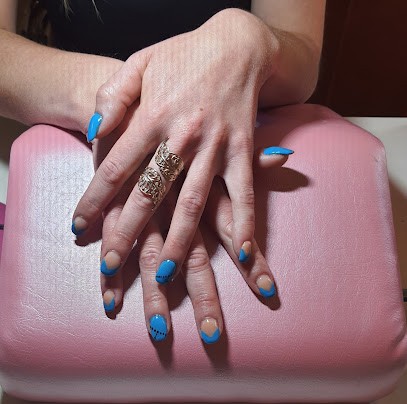 Edwige_Nails, Institut de Beauté à Ronsenac