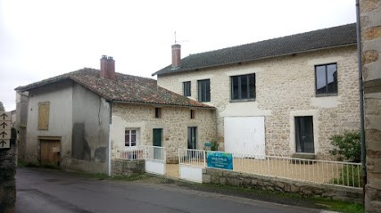 Nandy Cyrille, Institut de Beauté à Brigueuil