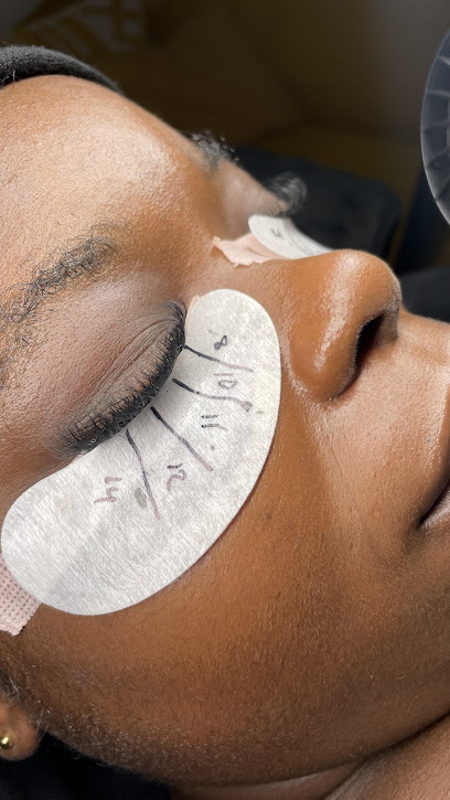 Riny Lashes - Extensions De Cils - Persan (95) Institut De Beauté à Persan