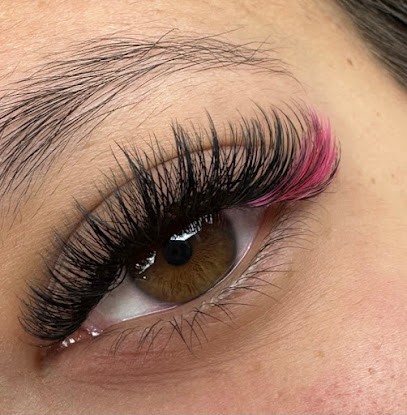 Jasmine King -Formation Eyelashes Extension / Ongles - Permanent Makeup, Distributor Matèriels, Institut de Beauté à Sartrouville