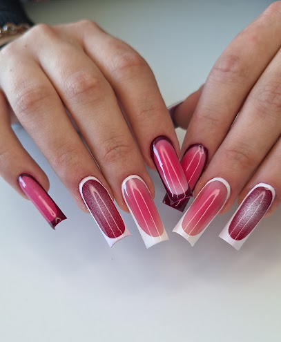 Aphrodite Nail Studio, Institut De Beauté à Dijon